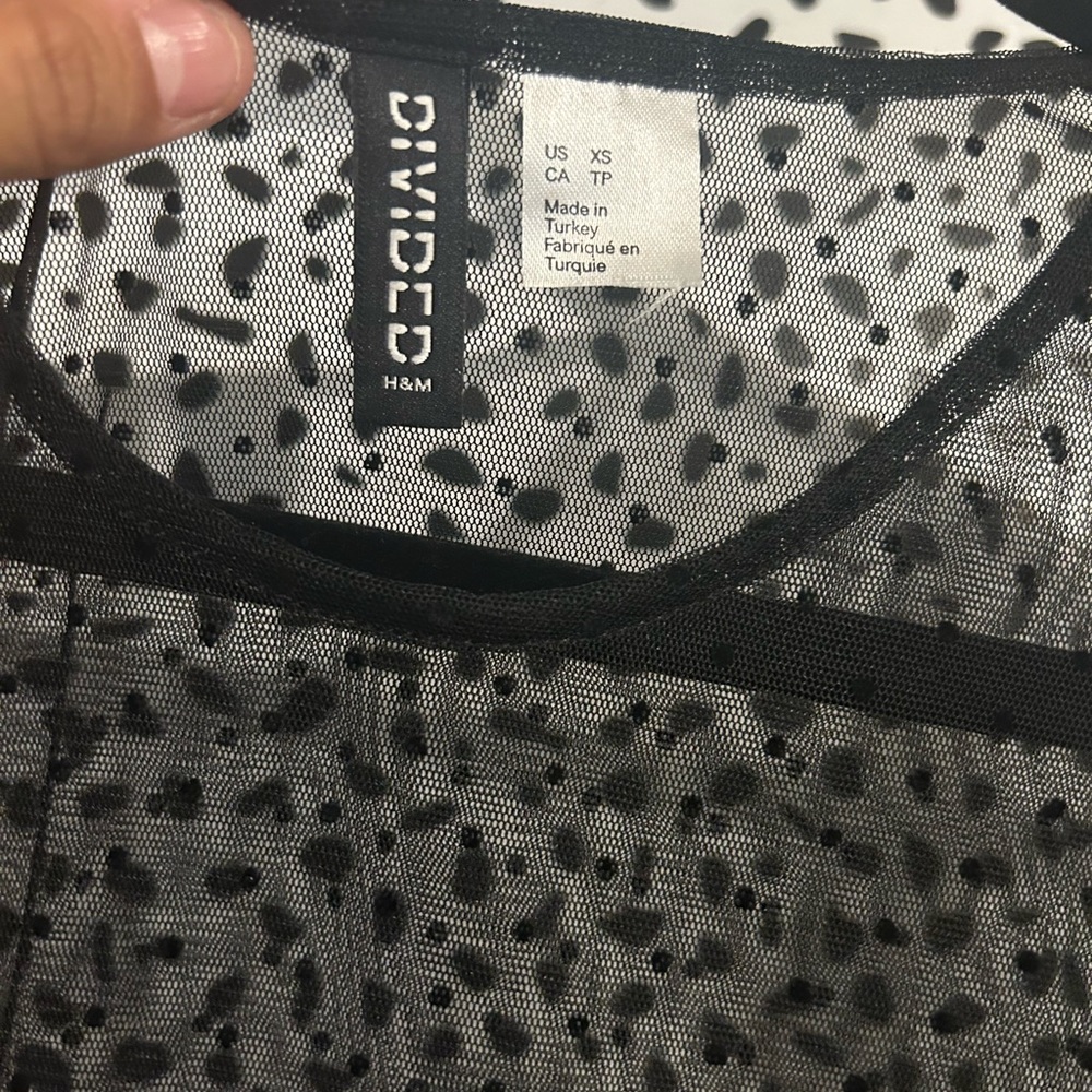 H&M blouse - Picture 2 of 4